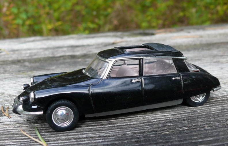 DS de Gaulle 1963 (Norev)